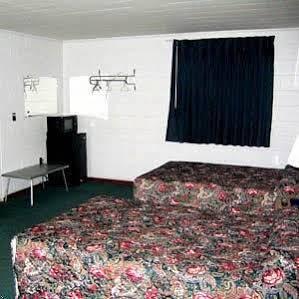Budget Motel Rockwood Exterior photo