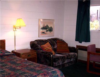 Budget Motel Rockwood Room photo